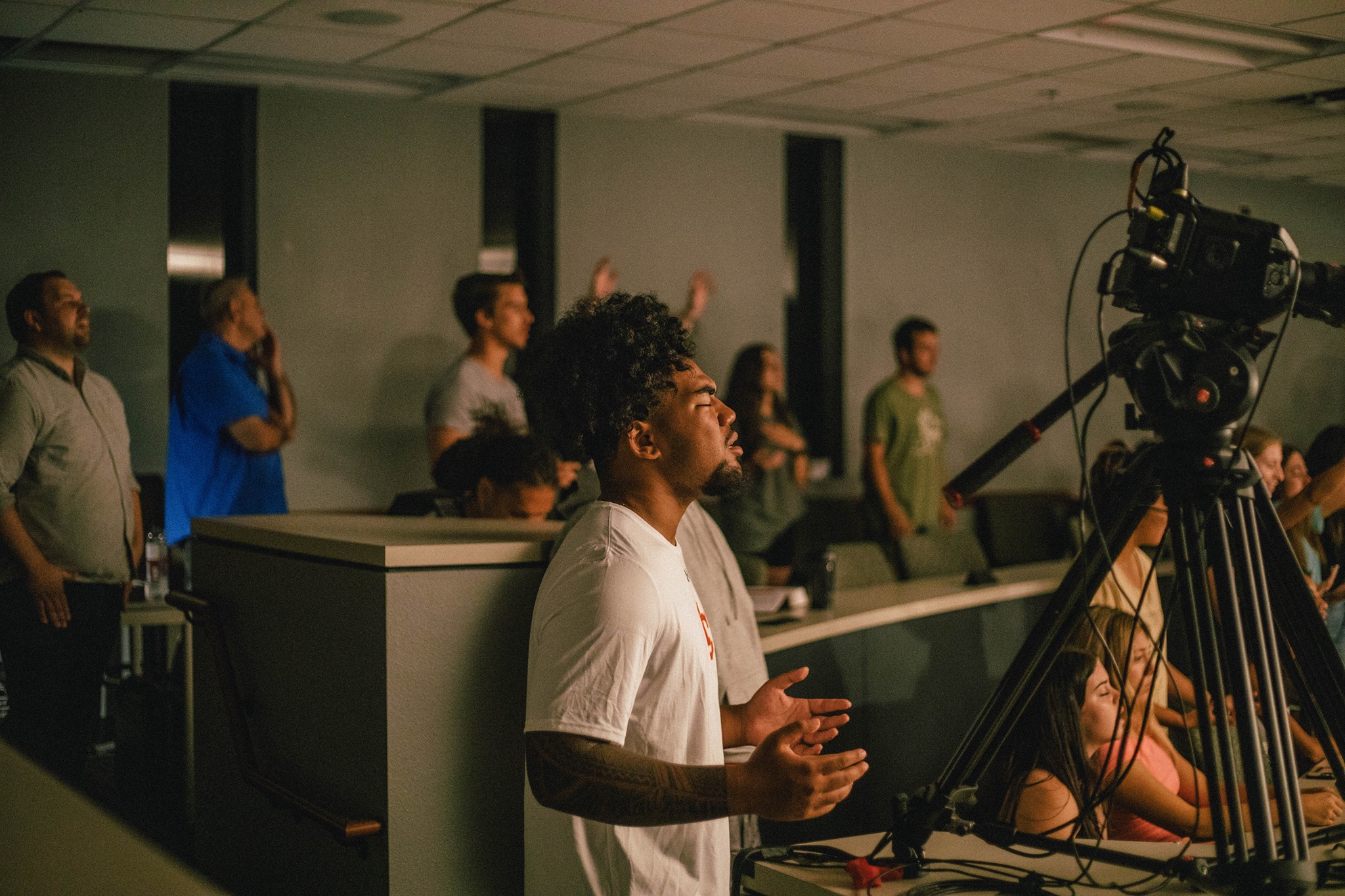 24HoursPrayerWorship_02